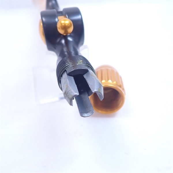 ブラックゴールドコルクガンクリップ